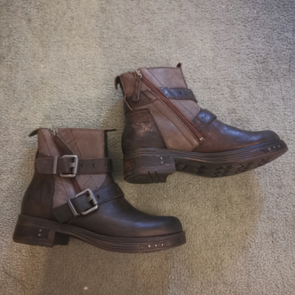 CAT/Caterpillar Women's Ankle Boots - Picture 4 of 6